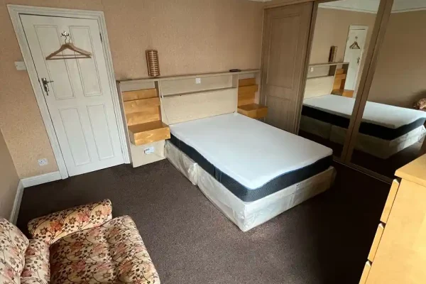 30dadaaf-7d2a-4560-812e-a8d452f46587